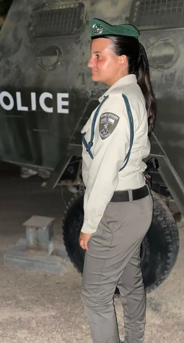 ים ביטון במדי משמר הגבול